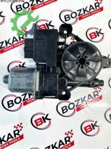 Cam Kaldırma Motoru Audi A1 2010 Sıfır 5Q0959812D