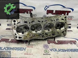 AUDİ A3 1.6 8VALF ÇIKMA SİLİNDİR KAPAĞI AKL AEH