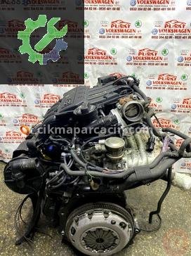 Audi A3 Sandık Motor çıkma parça