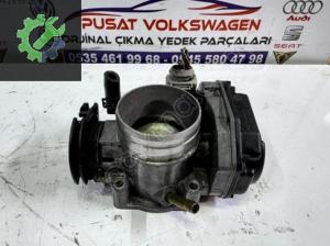AUDİ A3 1.6 SR AKL AEH VDO ÇIKMA GAZ KELEBEĞİ 06A133064J