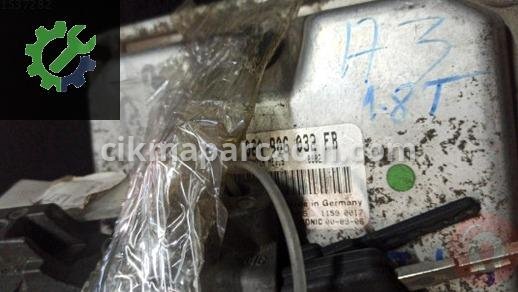 Audi A3 Alarm Beyni 06A906032FB0261207209 çıkma parça