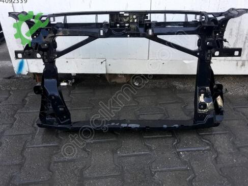 Audi A3 Ön Panel çıkma parça