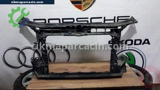 Audi A3 Ön Panel çıkma parça