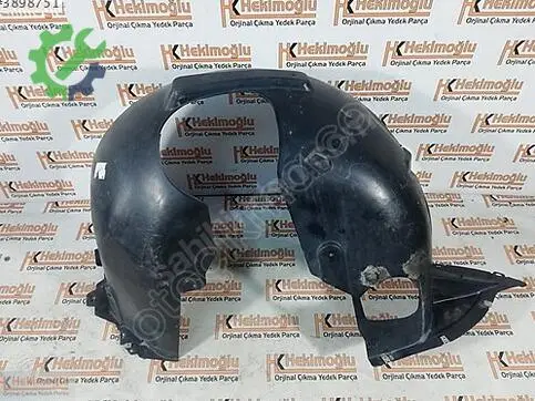 Audi A3 Çamurluk 8V0821171 çıkma parça