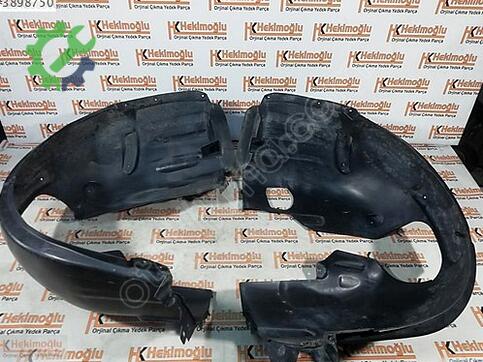 Audi A3 8V0821172 çıkma parça
