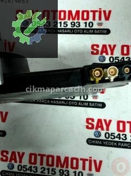 Audi A3 Anten 8P4035225G çıkma parça