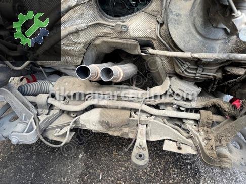 Audi A3 Radyatör Traversi çıkma parça