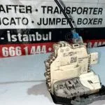 Audi A3 Çıkma Orjinal Sağ Arka Kapı Kilidi