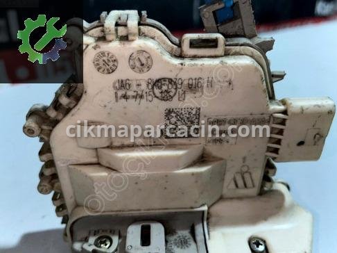 Audi A3 Sağ Arka Kapı Kilidi çıkma parça