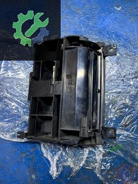 Audi A3 Çıkma Orta Konsol Küllük 8P0 857 951