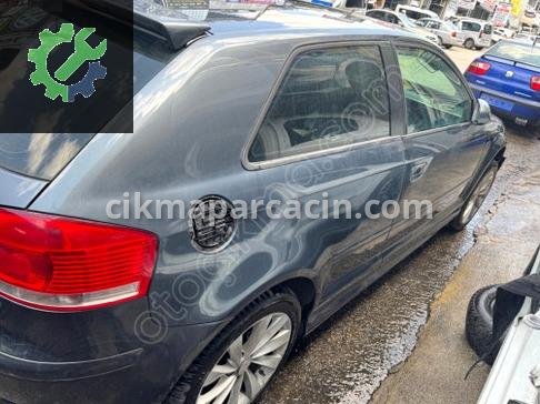 Audi A3 Sağ Ön Kapı çıkma parça