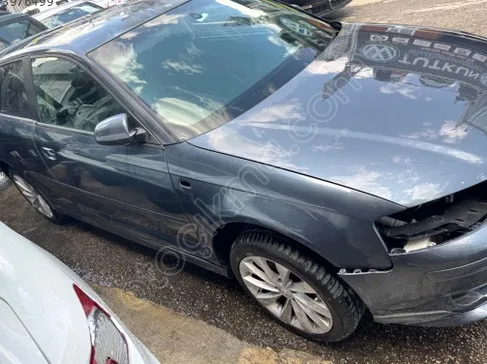Audi A3 Sağ Ön Kapı çıkma parça