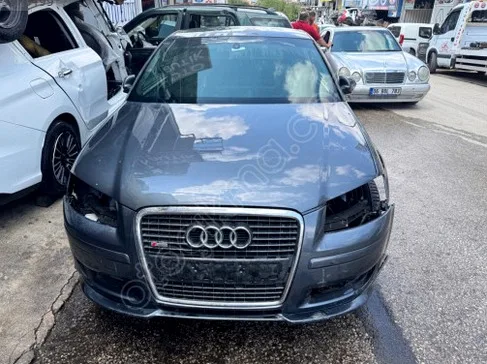 Audi A3 Sağ Ön Kapı çıkma parça