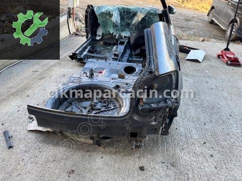 Audi A3 Sağ Arka Çamurluk çıkma parça