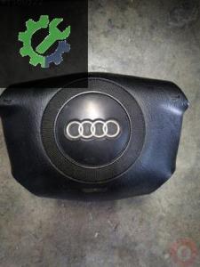Audi a3 direksiyon sol airbag çıkma orijinal tamiratsız