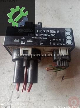 Audi A3 Fan Beyni A3-GOLF4-BORA çıkma parça
