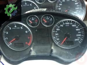 Audi A3 gösterge saati cikma orj 8P0920930S