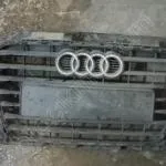 AUDİ A3 HB ORJINAL ÇIKMA ÖN PANJUR IZGARASI