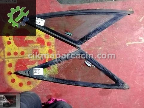 Audi A3 Kelebek Camı çıkma parça