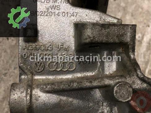 Audi A3 Bağlantı Braketi 04L903143B çıkma parça