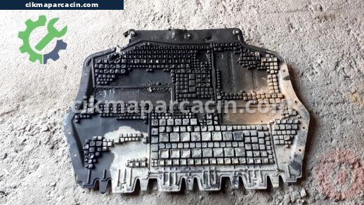 Audi A3 Alt Muhafaza çıkma parça