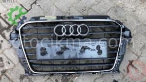 Audi A3 2022 Çıkma Ön Panjur