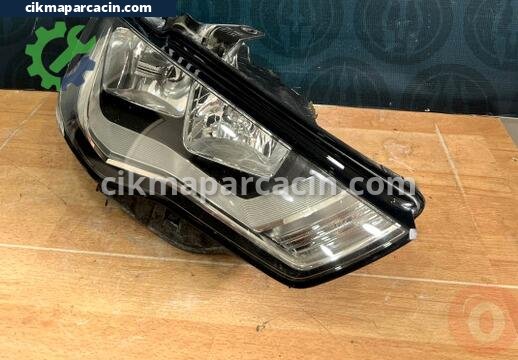 Audi A3 Sağ Ön Far çıkma parça