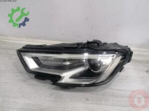 Audi A3 2023 Çıkma Sağ Ön Far 8V0941006