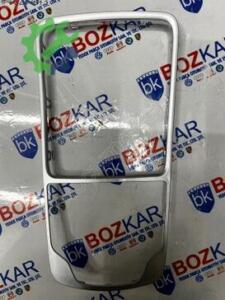Sıfır Audi A3 Konsol 8V0864260