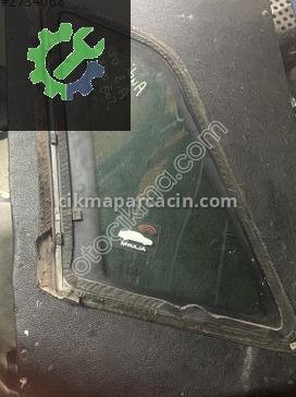 Audi A3 Bagaj Cami çıkma parça