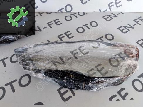 AUDİ A3 SAĞ SOL FAR CAMI SIFIR 2012-2015 1