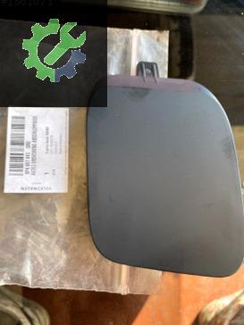 AUDİ A3 SIFIR ORJİNAL ARKA ÇEKİ DEMİR KAPAĞI 8P4807441
