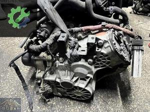 AUDİ A3 SPORTBACK 1.0 TFSI ÇIKMA 7İLERİ OTOMATİK ŞANZIMAN CHZ
