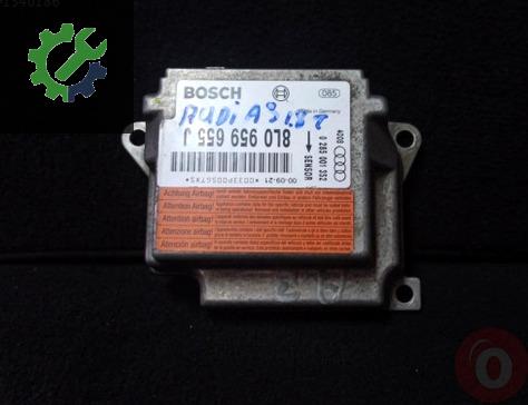 Audi A3 Airbag Beyni (SRS) 02850013528L0959655J çıkma parça