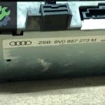 Audi A3/mmi ekran cikma orj 8v0857273m