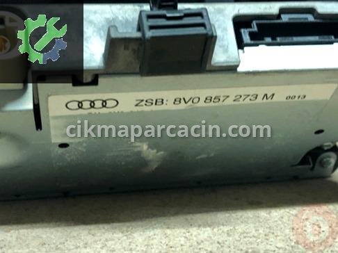 Audi A3 Ekran 8V0857273M çıkma parça