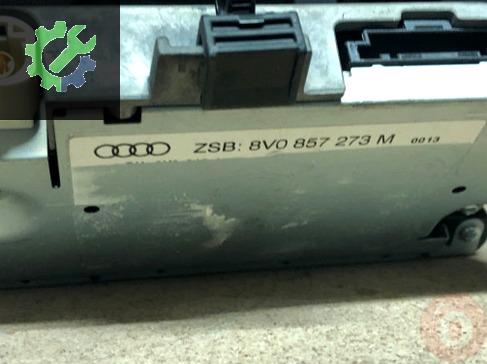 Audi A3/mmi ekran cikma orj 8v0857273m