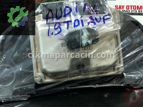 Audi A4 Gösterge Paneli çıkma parça