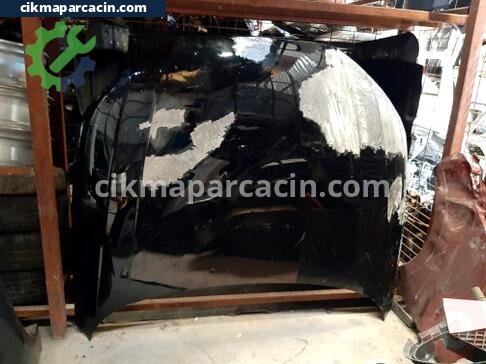Audi A4 Kaput çıkma parça
