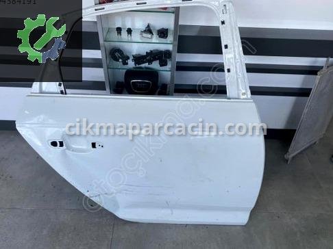 Audi A4 Sağ Arka Kapı çıkma parça