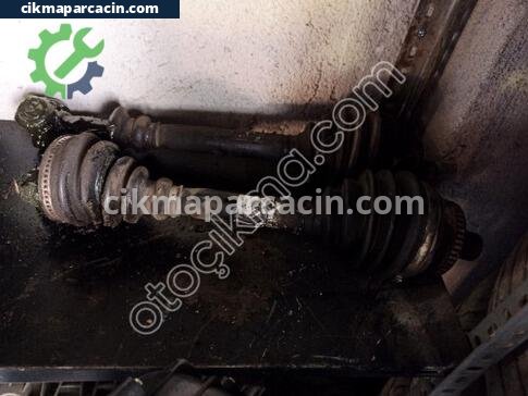 Audi A4 Aks çıkma parça
