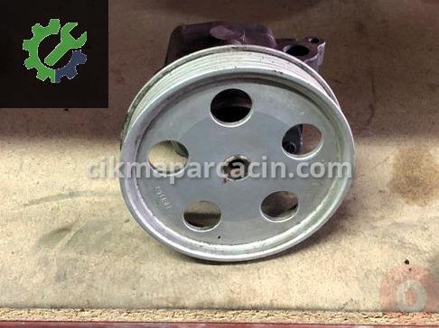 Audi A4 Direksiyon Pompası 8K0145153F çıkma parça