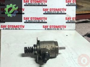 Audi A4 A5 A6 2.0tfsi yakıt pompası 06J127025E
