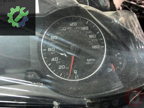 Audi A4 A5 B8 gosterge saati 8K0920950A