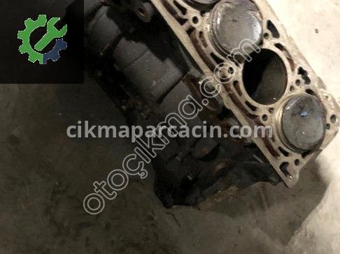 Audi A4 Blok çıkma parça