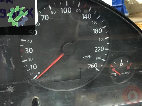 Audi A4 A6 AKN gösterge saati 4B0920930K