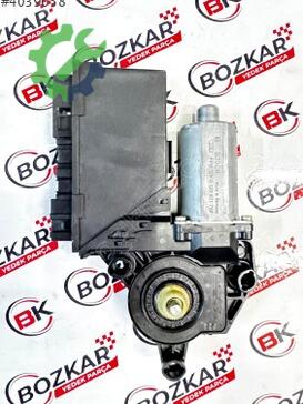 Audi A4 Merkezi Kilit Motoru 8E0959802A çıkma parça