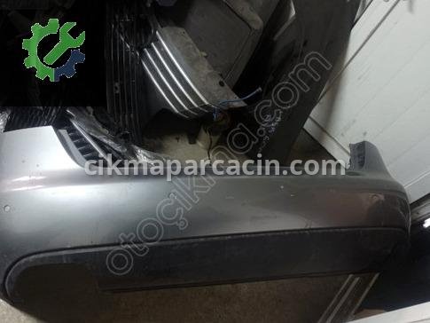 Audi A4 Arka Tampon çıkma parça