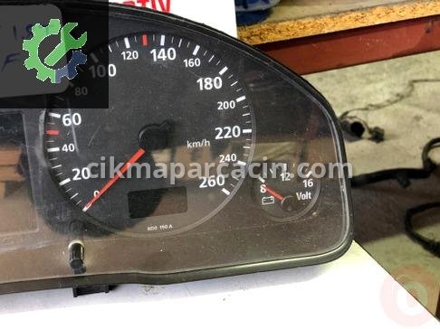Audi A4 Gösterge Paneli çıkma parça