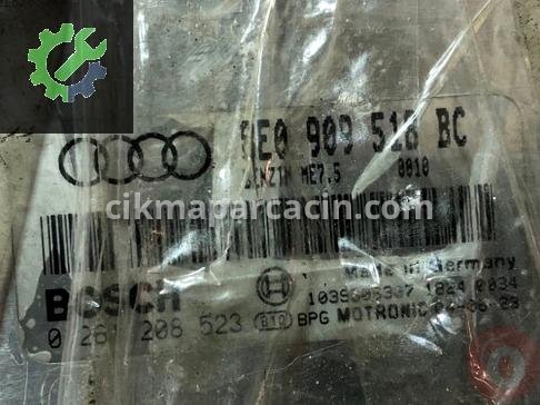 Audi A4 Gösterge Paneli 8E0909518BC çıkma parça